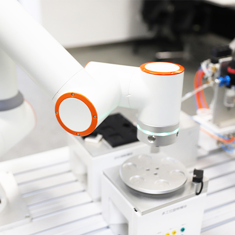 協(xié)作機(jī)器人手臂